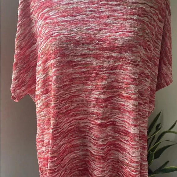 Women’s Plus Size 2X | Dress Barn Red Lightweight Top With Crisscross Back - Picture 3 of 3